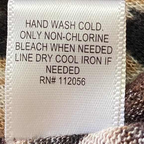 Zenana Outfitters Leopard Print Top Cardigan - Picture 8 of 8